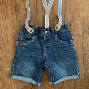 Jean shorts w/suspenders
